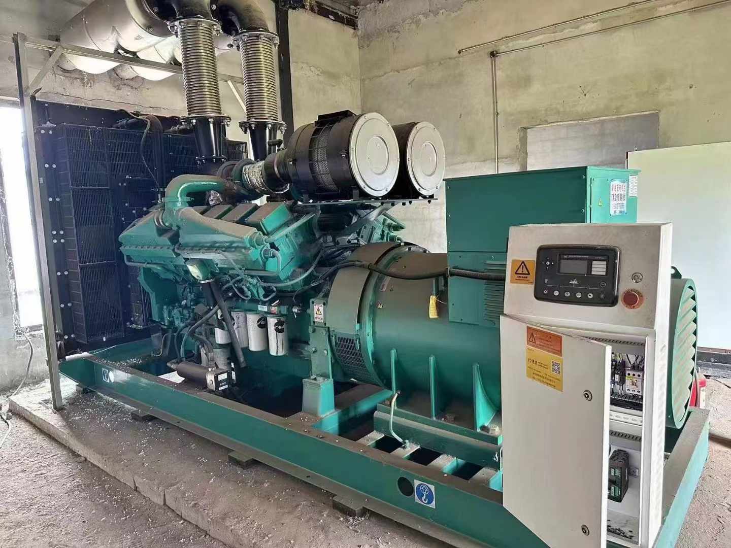 永昌无功补偿装置的性能评估需要考虑哪些因素？